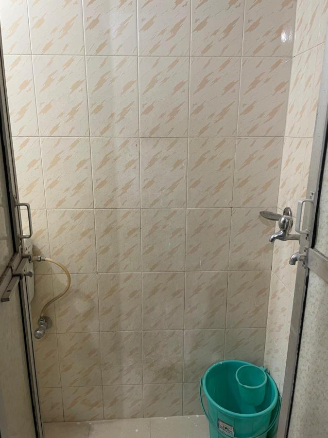 Indra Paying Guest House Varanasi Exterior foto