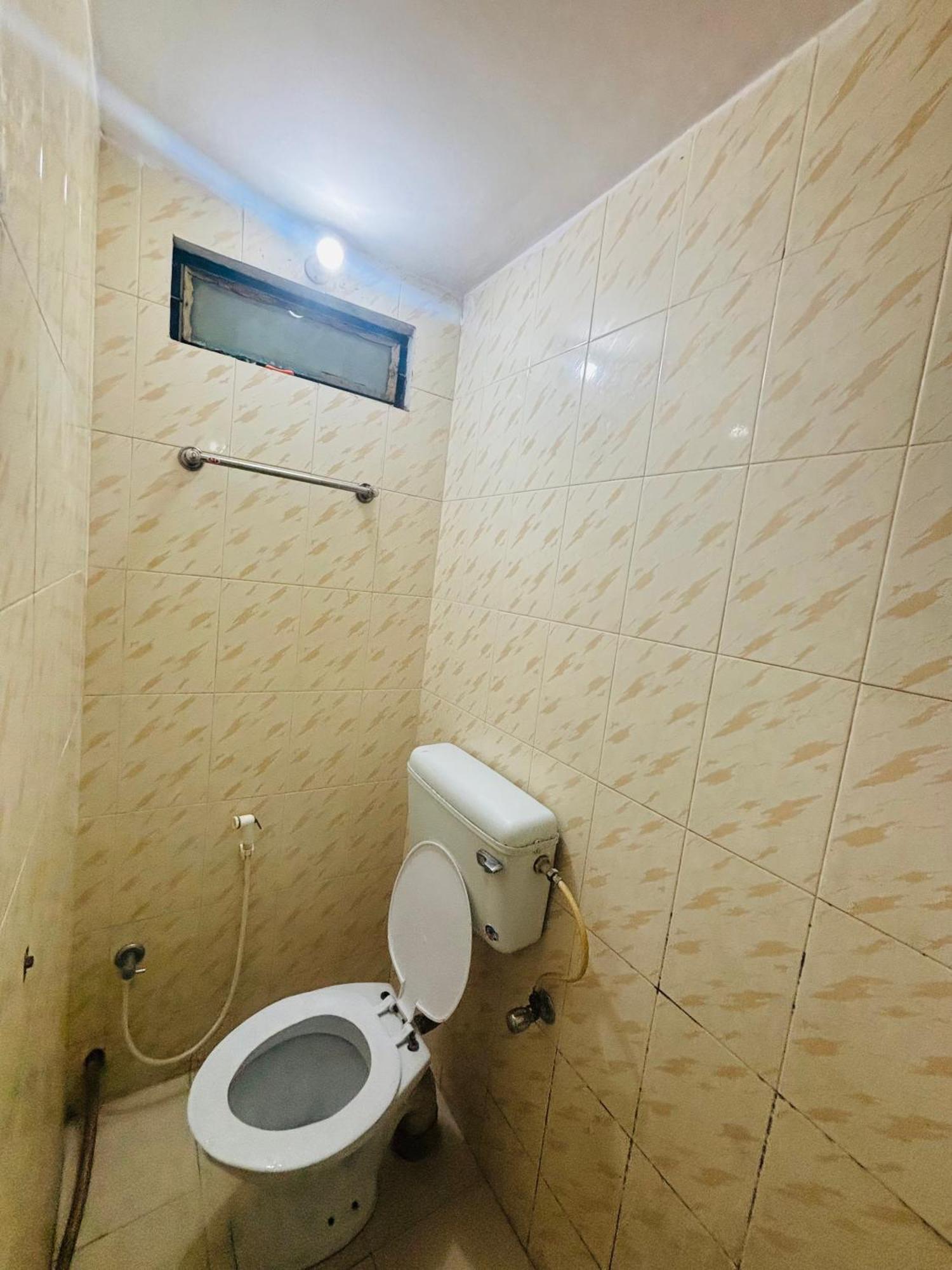 Indra Paying Guest House Varanasi Exterior foto